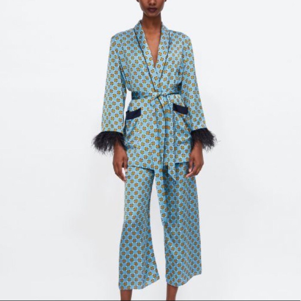 Zara Blue Blazer w Feather Appliqués